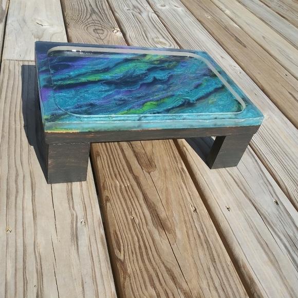 CUSTOM Pet Feeding Station Elevated Wood Art - Picture 9 of 17